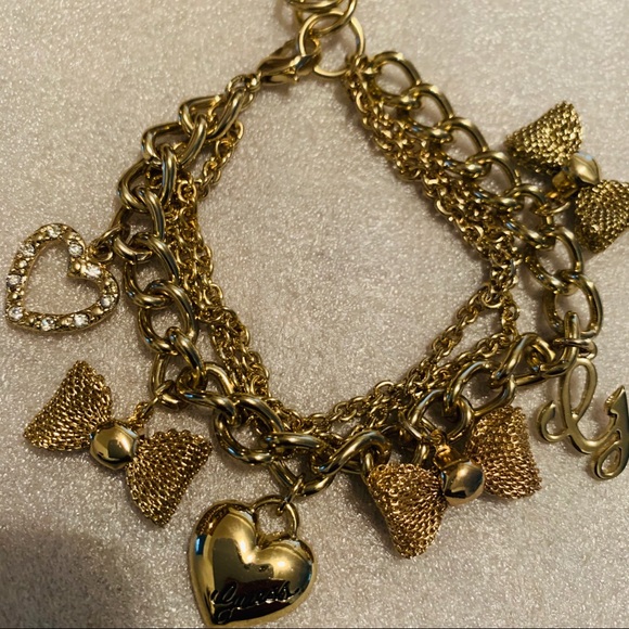 Guess Gold Plated Charm Love&Bow Tie Bracelet